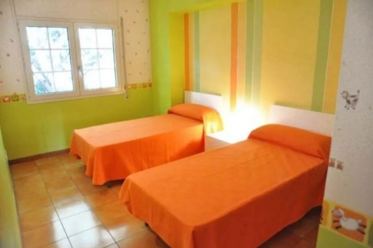 *** ホテル Casa Junto Al Mar Para 12 Personas En カンブリルス スペイン